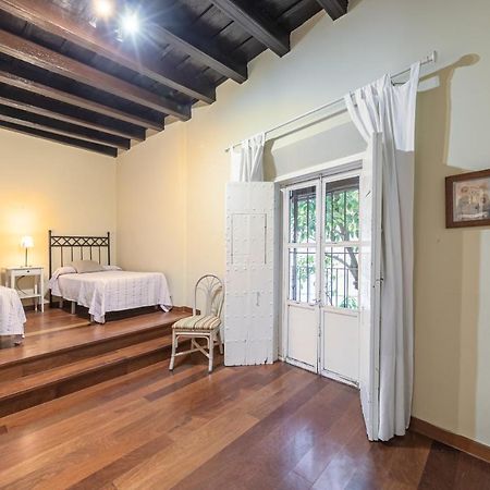 세비야 Aoa Plaza Santa Marta 아파트 외부 사진