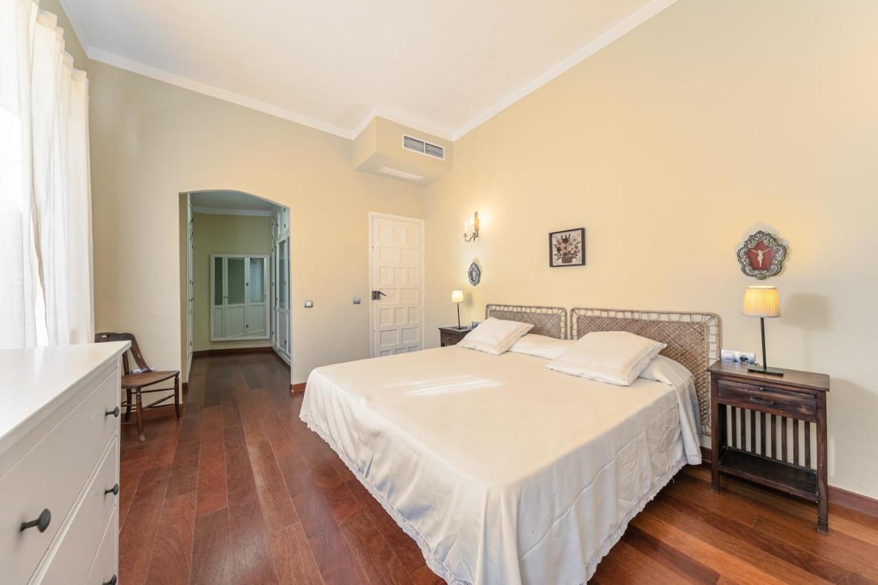 세비야 Aoa Plaza Santa Marta 아파트 외부 사진